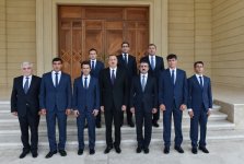 Президент Ильхам Алиев встретился с членами сборной Азербайджана по поло