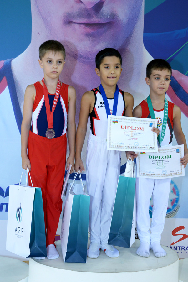 Завершился первый день соревнований 22-го чемпионата Баку по спортивной гимнастике