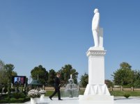 Президент Азербайджана прибыл в Гейчайский район (ФОТО)
