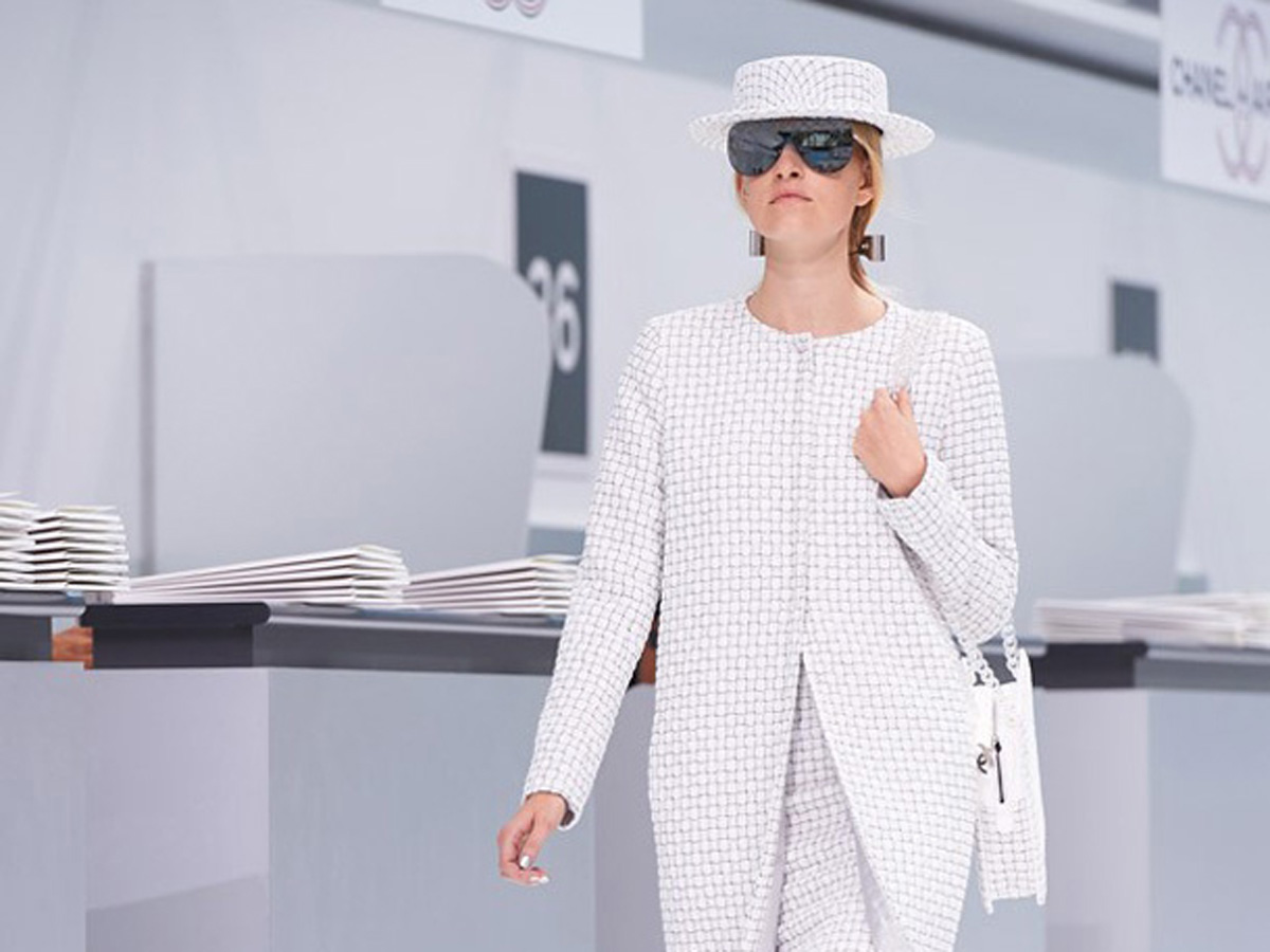 Неделя моды в Париже: Chanel весна-лето 2016 (ФОТО)
