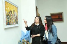 В Гяндже представлен дебютный арт-проект Эльчина Джафарова "Часть первая" (ФОТО)