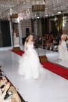 Необычные свадебные платья испанского дизайнера в Баку (ФОТО)