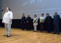 Финский режиссер презентовал в Баку фильм "Убийца" (ФОТО)