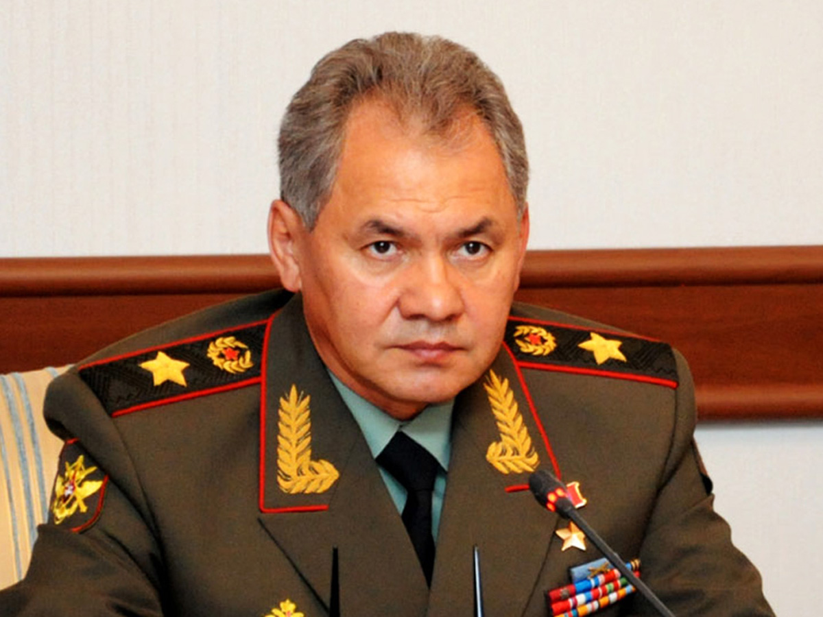 Шойгу провел экстренные переговоры с министрами обороны Азербайджана и Армении