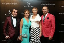 Свадебные и вечерние платья - "Baku Fashion Night 2015" (ФОТО)