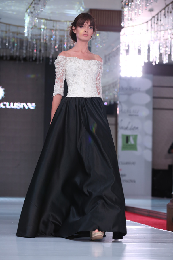 Свадебные и вечерние платья - "Baku Fashion Night 2015" (ФОТО)