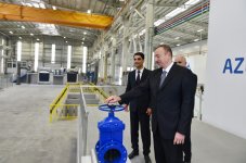 Президент Ильхам Алиев принял участие в открытии завода технического оборудования в Сумгайыте