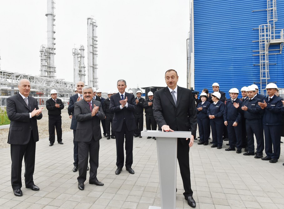 Ilham Aliyev launches new installations in Ethylene and Polyethylene Plant in Sumgayit