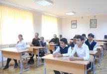 Бакинским школьникам рассказали о Константине Юоне (ФОТО)