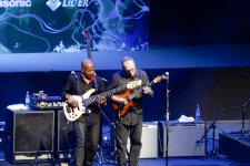 Мир романтического джаза в Баку - легендарный Боб Джеймс и "Fourplay" (ФОТО)