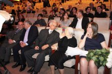 В Баку прошел литературно-художественный вечер, посвященный 90-летию Бахтияра Вахабзаде (ФОТО)