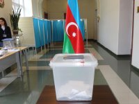 В Азербайджане высокая активность избирателей на парламентских выборах (ФОТО)