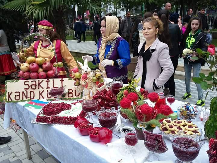 В Азербайджане прошел потрясающий юбилейный Фестиваль граната (ФОТО)