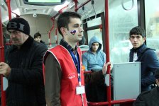 В городах Азербайджана прошел флешмоб, посвященный Дню Государственного флага (ФОТО)