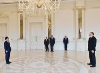 Президент Ильхам Алиев принял верительные грамоты новоназначенного посла Республики Корея (ФОТО)
