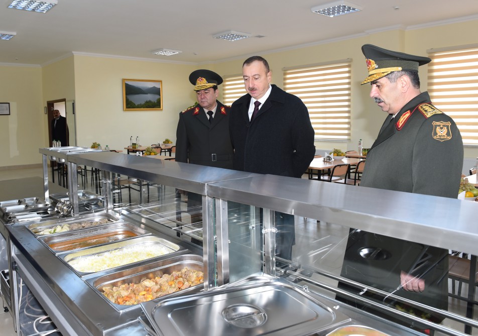 President Aliyev reviews military town of Air Force of Azerbaijani Defense Ministry