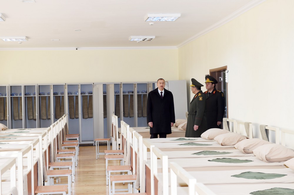 President Aliyev reviews military town of Air Force of Azerbaijani Defense Ministry