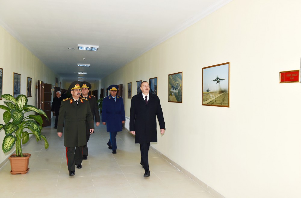 President Aliyev reviews military town of Air Force of Azerbaijani Defense Ministry