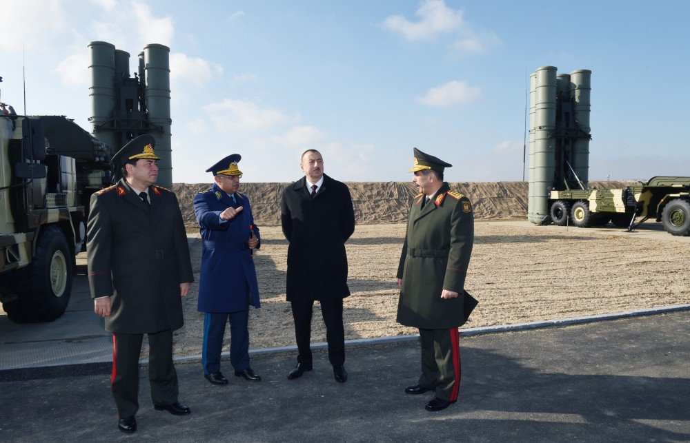 President Aliyev reviews military town of Air Force of Azerbaijani Defense Ministry