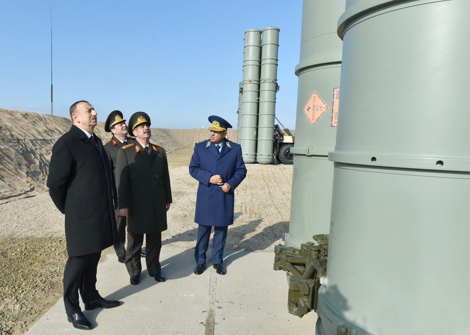 President Aliyev reviews military town of Air Force of Azerbaijani Defense Ministry