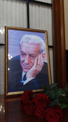 В Киеве отметили юбилей известного азербайджанского поэта