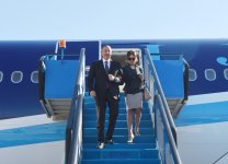 Президент Ильхам Алиев и его супруга прибыли с рабочим  визитом в Турцию (ФОТО)