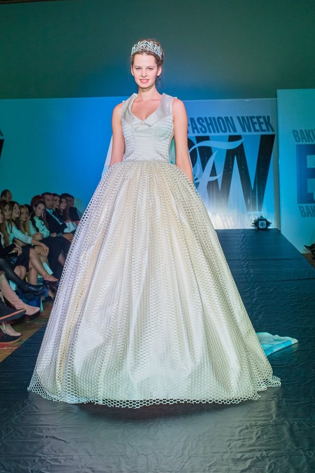 "Весна - Лето 2016" Гюльшан Таги на Baku Fashion Week (ФОТО)