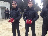 Azerbaijanis honor 2 police officers killed by terrorists (PHOTO)