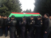 Azerbaijanis honor 2 police officers killed by terrorists (PHOTO)