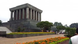 В мавзолее великого вождя Хо Ши Мина - уникальные фото