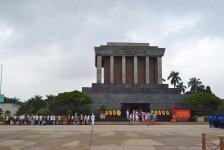 В мавзолее великого вождя Хо Ши Мина - уникальные фото