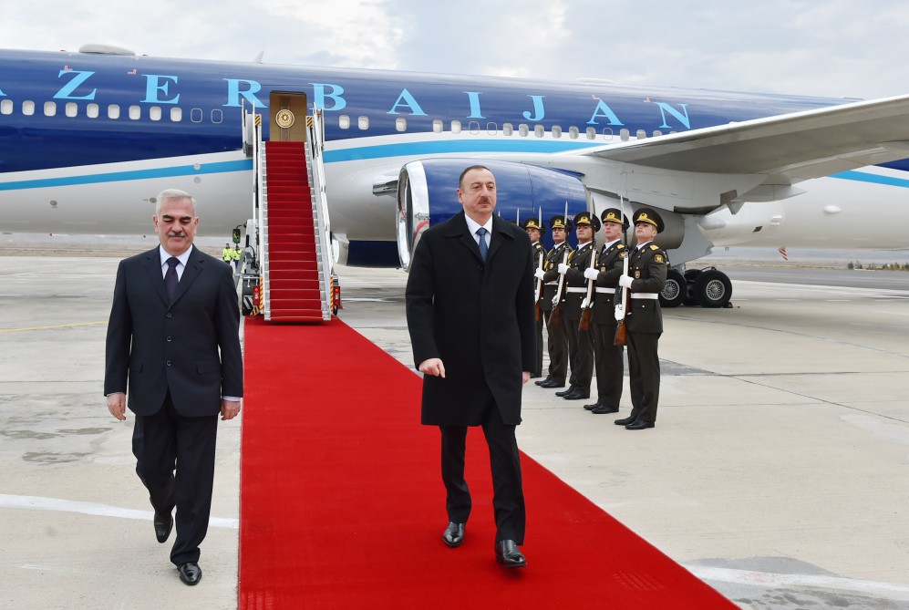 Президент Азербайджана находится с визитом в Нахчыване (ФОТО)