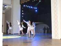 Горячие танцы в зимнем Баку, или Когда зашкаливает адреналин (ФОТО)