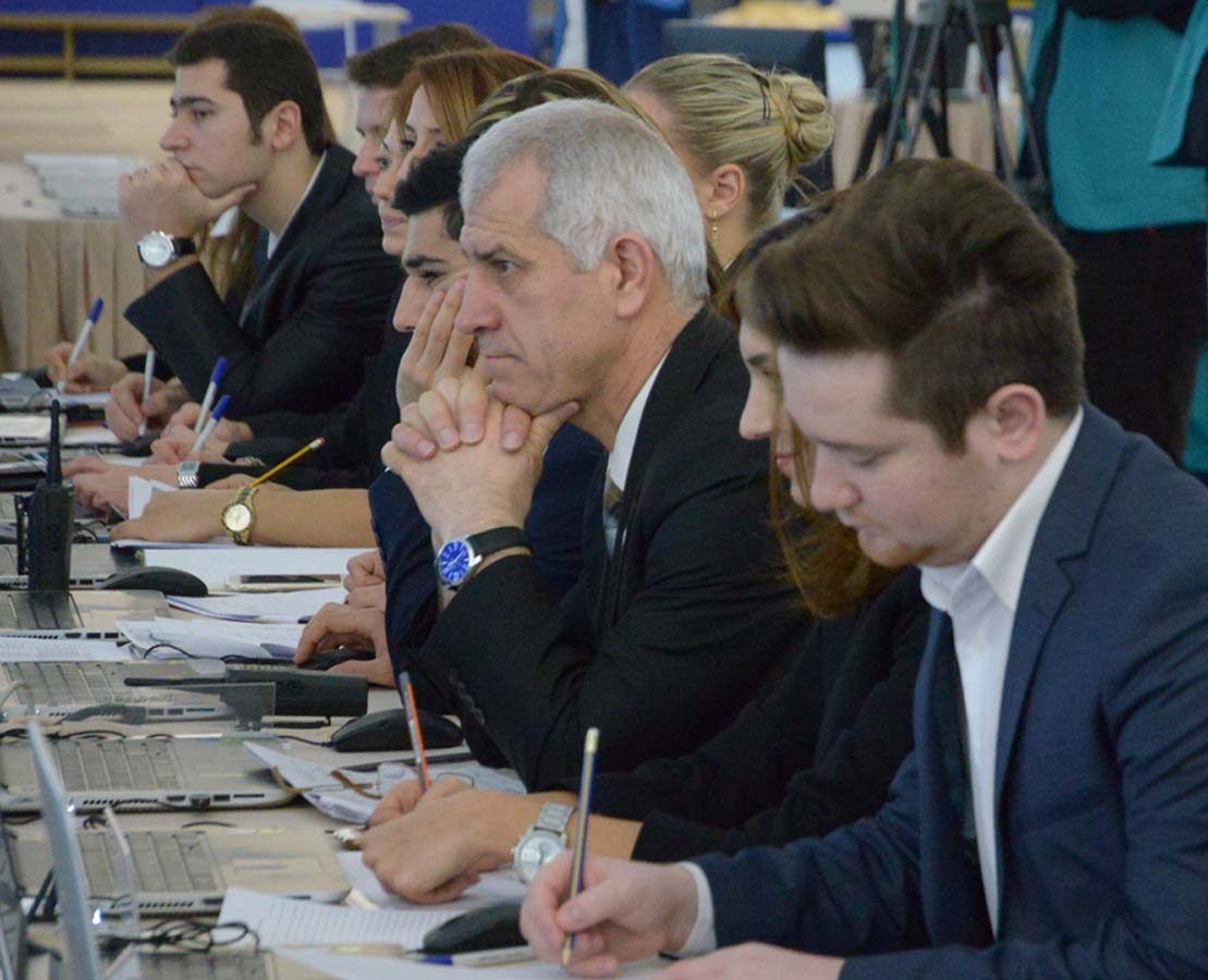 В Баку стартовало Объединенное первенство Азербайджана по спортивной гимнастике и акробатике