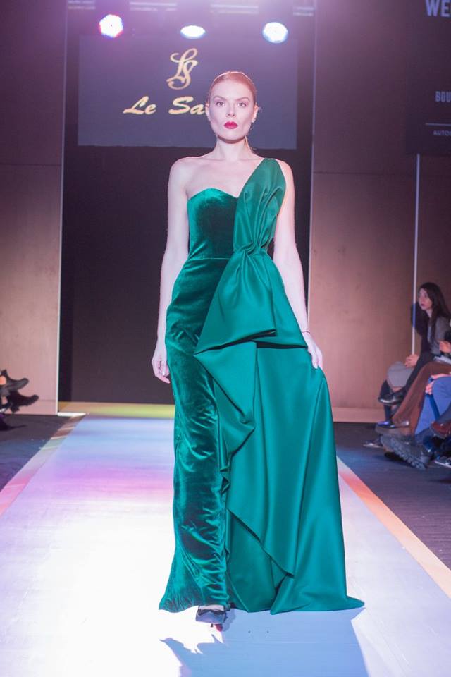 Вечерние платья в дефиле "Azerbaijan Fashion Week-2015" (ФОТО)