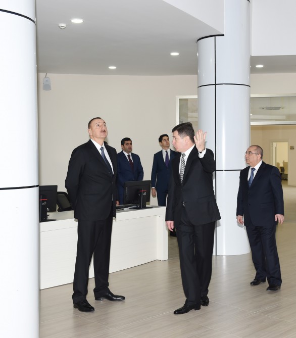 Президент Азербайджана принял участие в открытии Центра Госкомитета по вопросам имущества  (ФОТО)