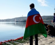 Деятели культуры скорбят в связи с трагедией на месторождении "Гюнешли" (ФОТО)