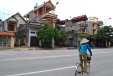 Впервые во Вьетнаме: социалистический, но недешевый (ФОТО, часть 8)