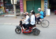 Впервые во Вьетнаме: социалистический, но недешевый (ФОТО, часть 8)