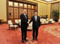 Президент Азербайджана встретился с председателем парламента Китая (ФОТО)