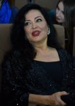 Тюркан Шорай вместе с дочерью вызвали небывалый ажиотаж в Баку (ФОТО)