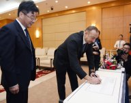 Президент Ильхам Алиев: Географическое положение Азербайджана превращает страну в центр транзита товаров между Европой и Азией