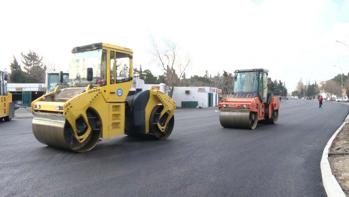 В Баку завершают ремонт крупной улицы
