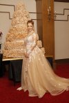 В Баку отметили юбилей со свадебными платьями из Великобритании (ФОТО)