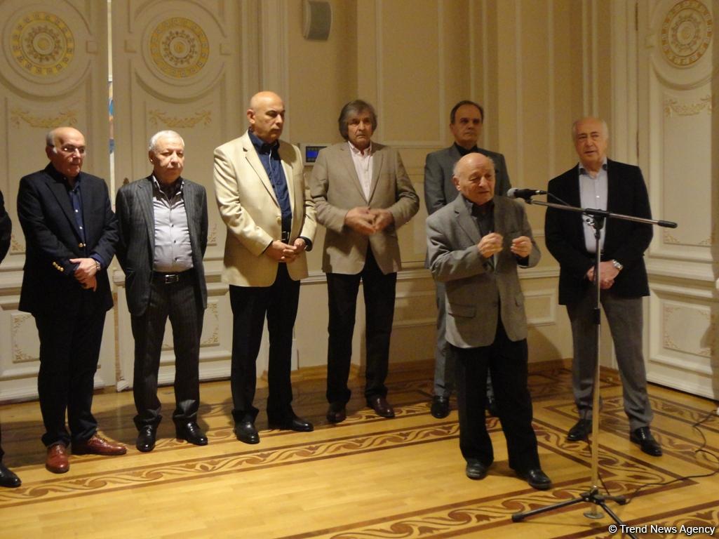 Выставка Надира Абдурахманова: Символ интеллигенции, тактичности и деликатности (ФОТО)
