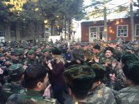 Роза Зяргярли выступила с концертом перед военнослужащими (ФОТО)