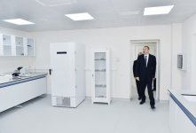 Президент Азербайджана принял участие в открытии «Ветеринарного городка» (ФОТО)