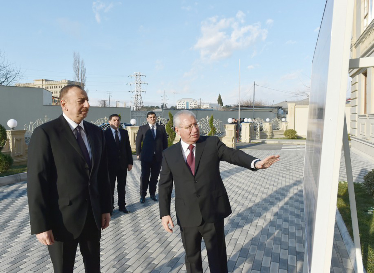 Президент Азербайджана принял участие в открытии «Ветеринарного городка» (ФОТО)