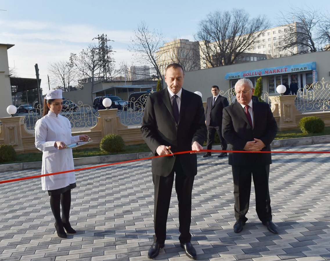 Президент Азербайджана принял участие в открытии «Ветеринарного городка» (ФОТО)