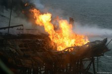 Члены семей пропавших без вести азербайджанских нефтяников приняли участие в поисковой операции (ВИДЕО)(ФОТО)